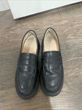 Classic Black womens Penny Loafers
